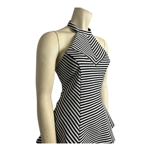 Guess Striped Peplum Top with Choker Neckline White/Black Women's S Casual Chic - Picture 4 of 10